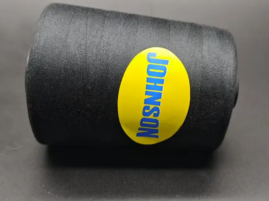 Fil à coudre en polyester 24/2 5000 m résistant aux produits chimiques et aux hautes températures pour vêtements, textiles de maison, etc.